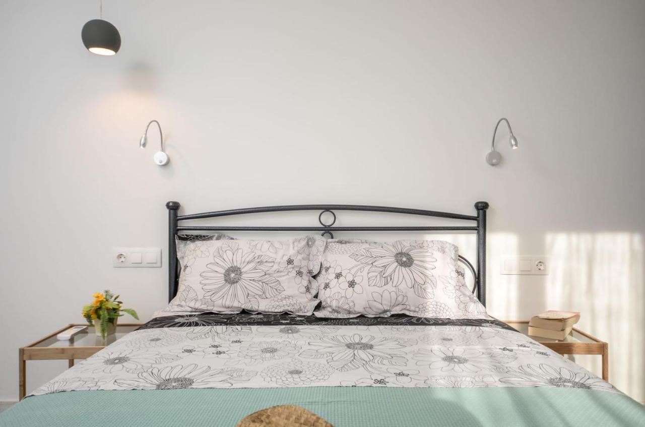 Depis Apartments & Suites Naxos City Ngoại thất bức ảnh